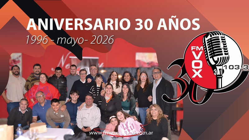 00 23RADIO fotos aniversario 5b Mesa de trabajo 1 b