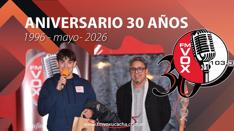 00 8RADIO fotos aniversario 4 Mesa de trabajo 1 b
