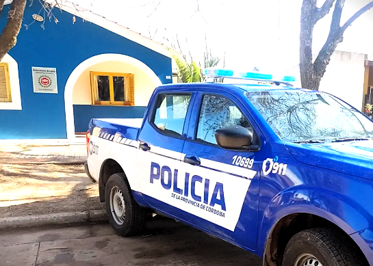 00 BENGOLEA policia 01