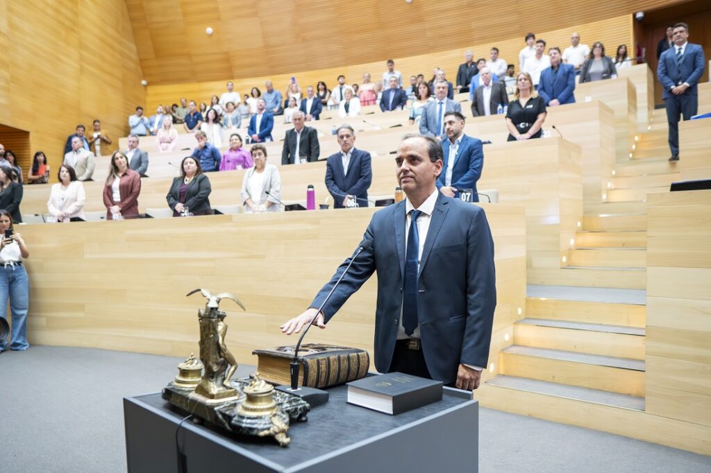 00 Llamosas Legislatura0