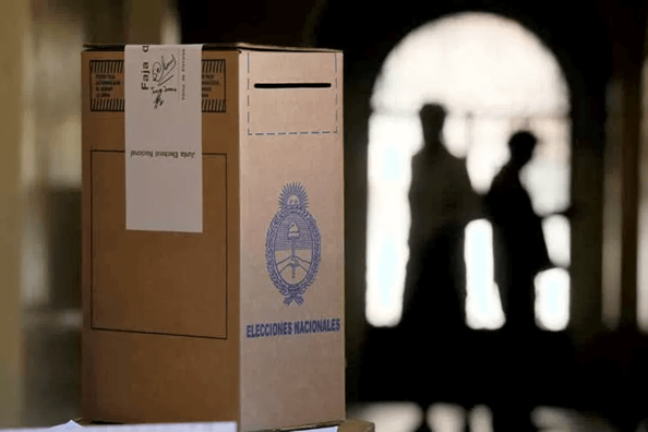 00 Urna Eleccion nacional