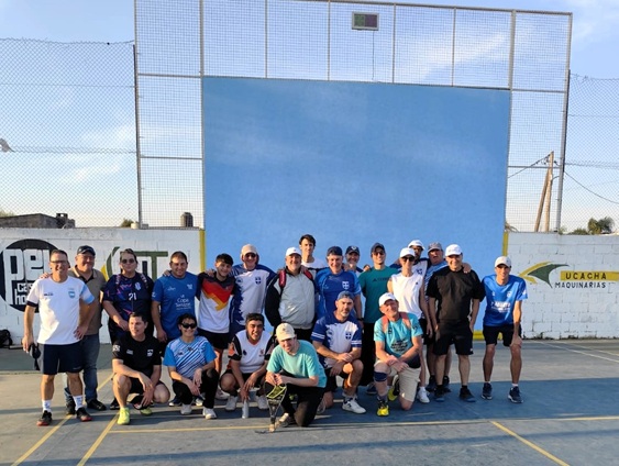 00 fronton01