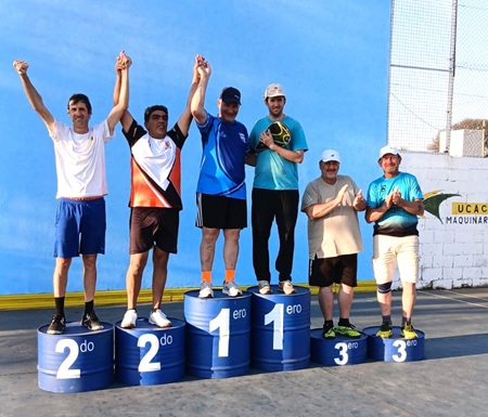 00 fronton02