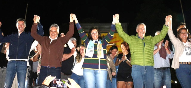 1a gina r 000