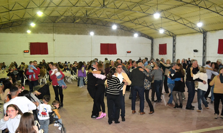 LA RANCHE BAILE ANTES CENA 2