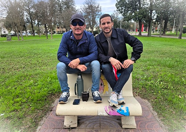 Pablo Piatti y hermano b
